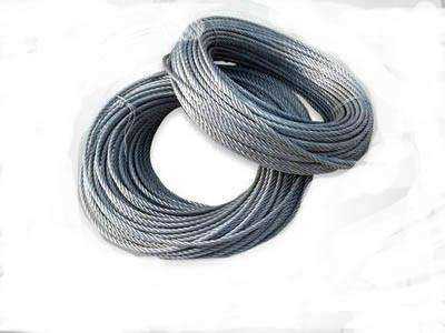 钢丝绳上绳该注意的地方